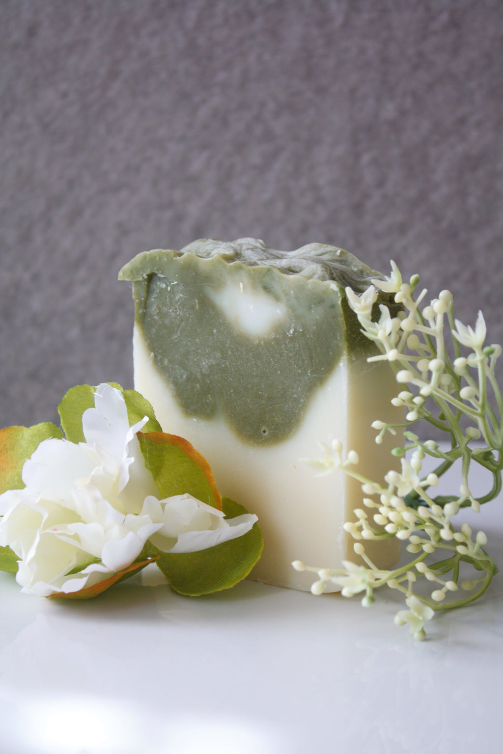 Mossy | Peppermint & Eucalyptus Essential Oil | Cold Processed Bar Soap